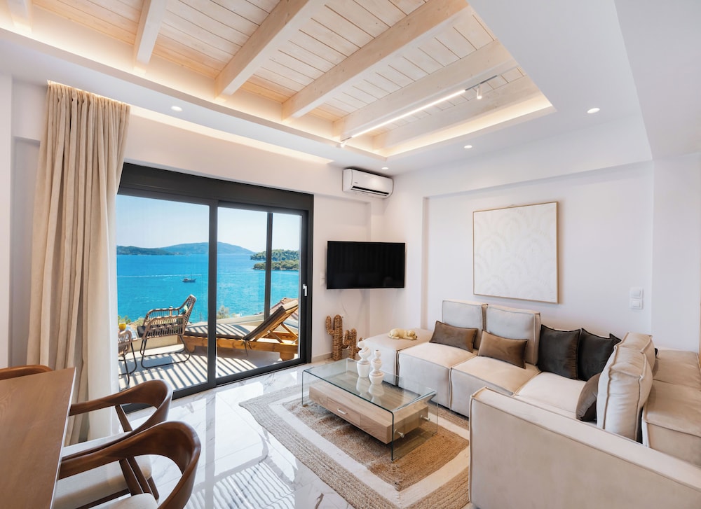 Luxury Duplex, Sea View