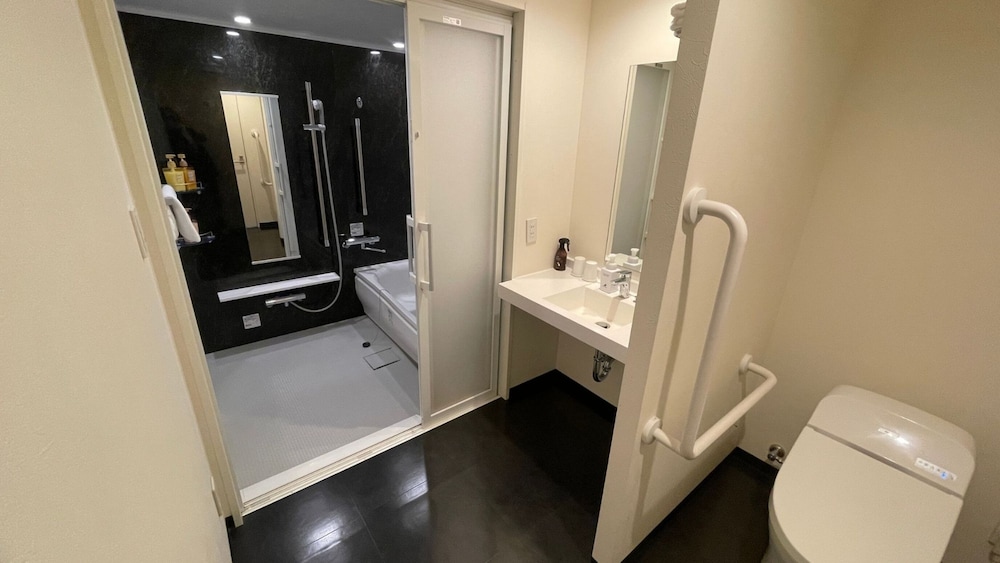 Deluxe Twin Room, Non Smoking photo 3