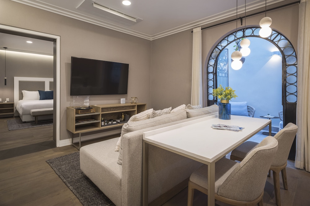 Design Suite - Photo 1
