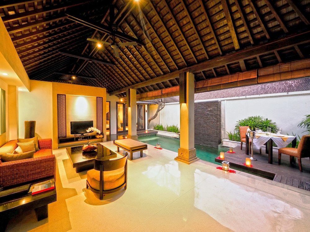 Pool Villa