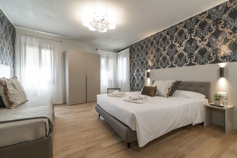 Luxury Room, City View photo 1