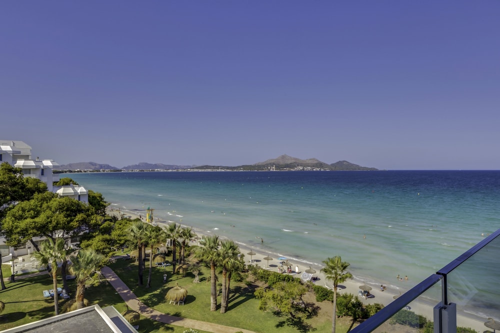Superior Double Room, Balcony, Partial Sea View (2 Adults + 1 Child) - Photo 8