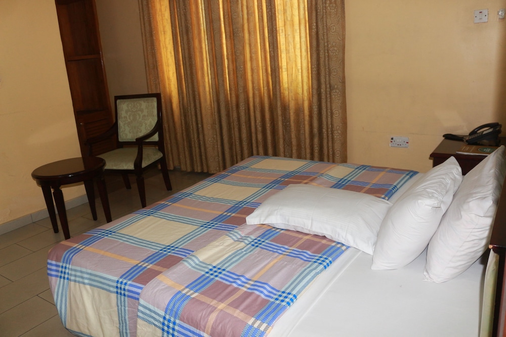 Standard Room photo 1