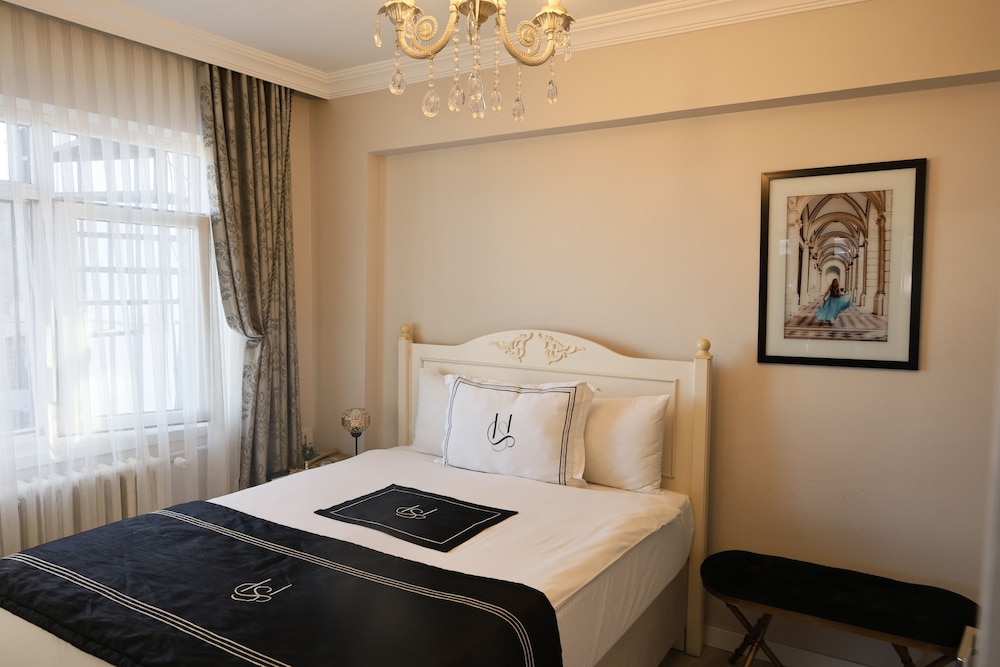 Comfort Room - Photo 1