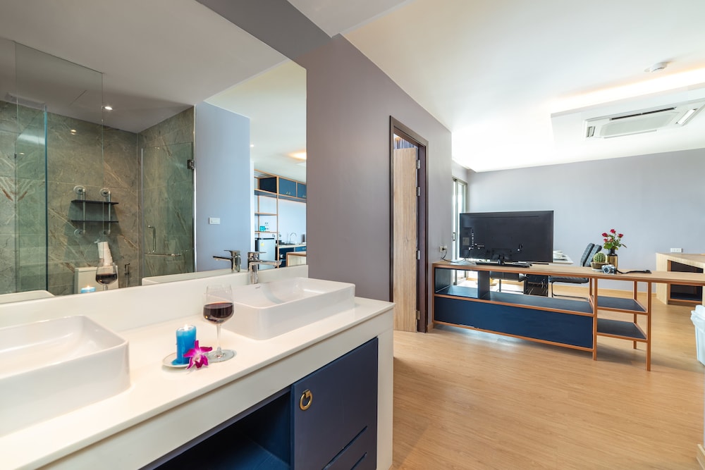Luxury Suite Double photo 3