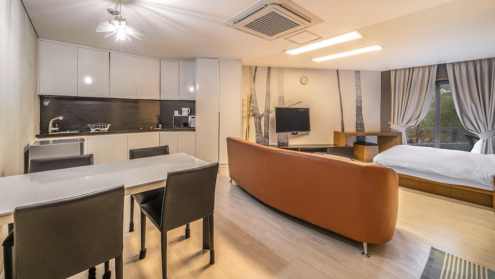 Basic Room, 1 Bedroom (B103) photo 2