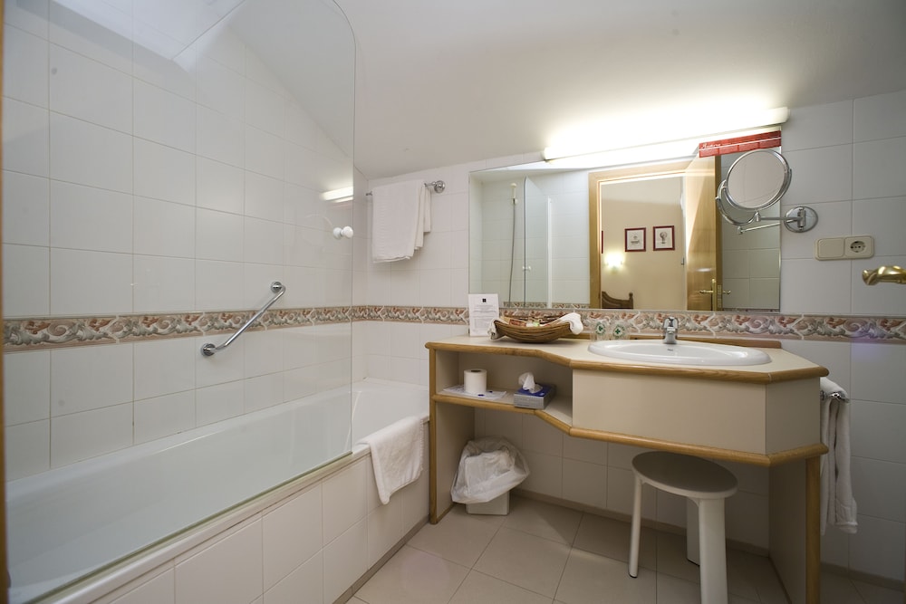 Superior Double Room - Photo 4