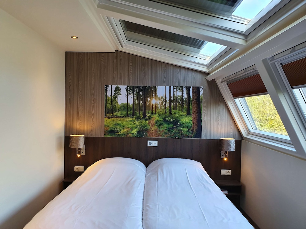 Standard Room, 2 Twin Beds, Non Smoking photo 3