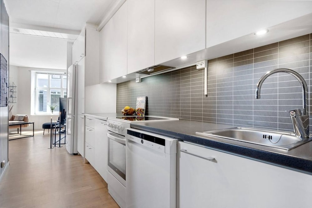 Cozy 1-bedroom Apartment in Ålesund's Heart, Kuva 9