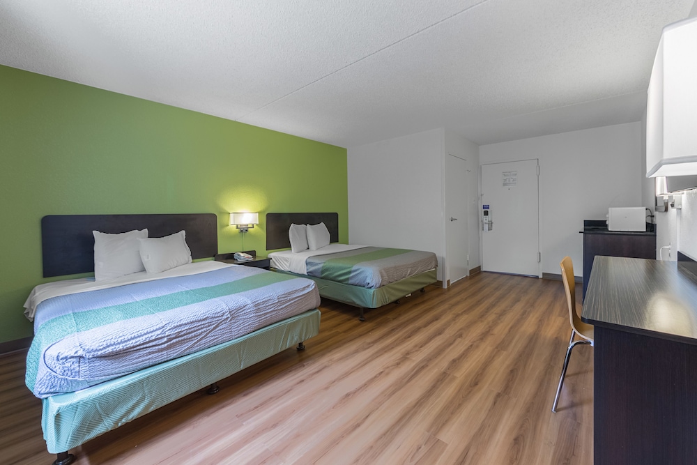 Standard Room, 2 Double Beds, Non Smoking - Photo 3