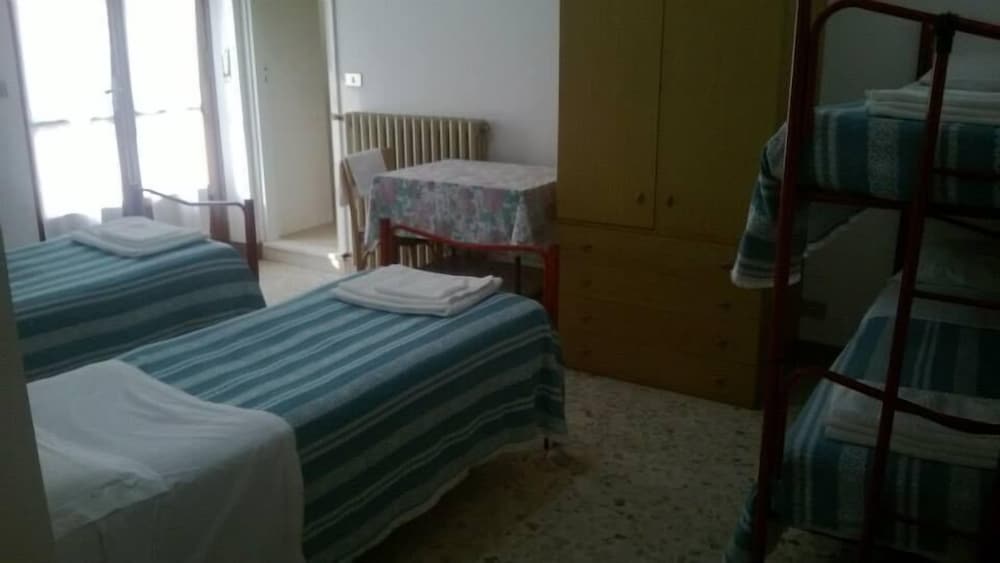 Quadruple Room, Mountain View