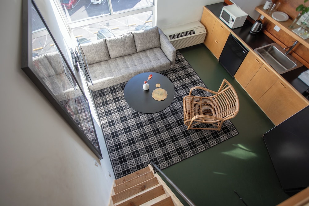 Design Studio - Photo 4