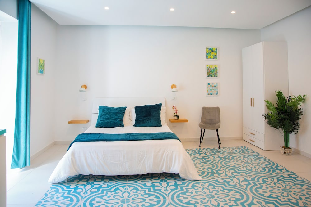 Comfort Quadruple Room, Balcony