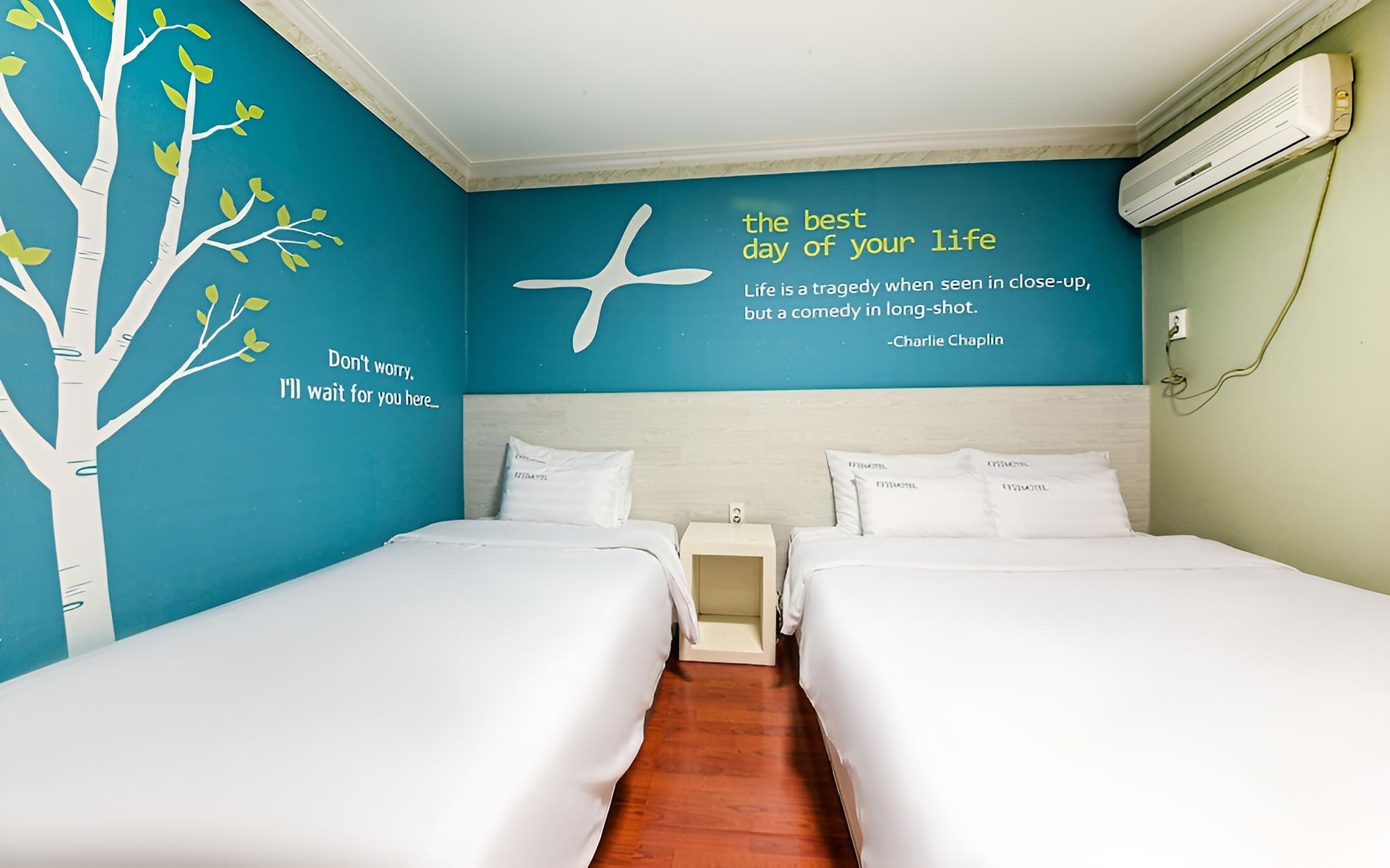 Room (Twin) - Photo 2