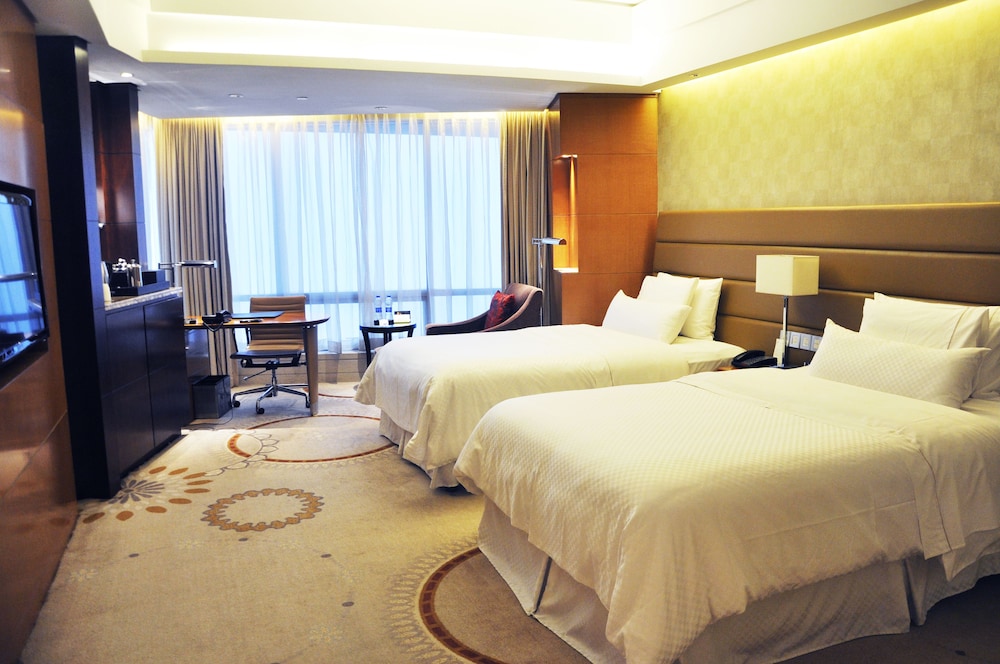 Deluxe Room, 2 Twin Beds (View) - Photo 2