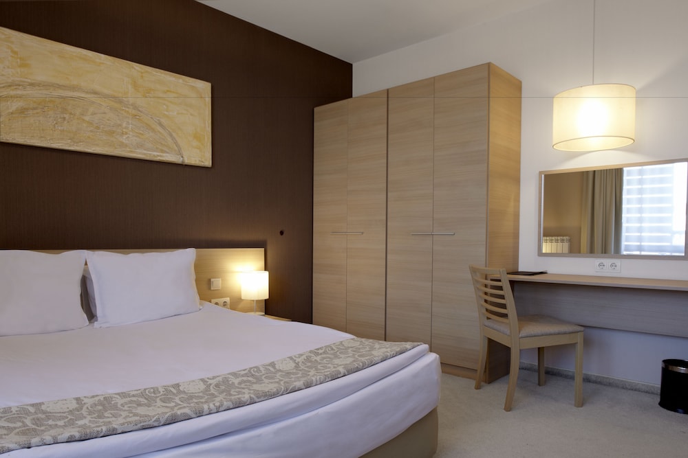 Standard Plus Apartment - Photo 3