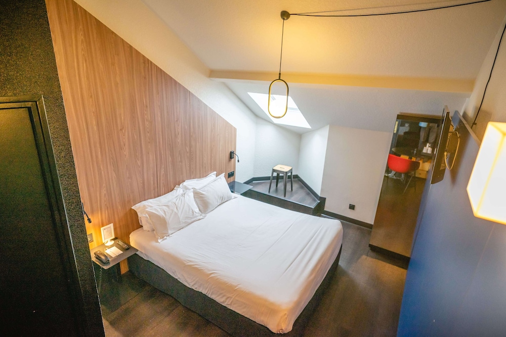 Comfort Room, 1 Double Bed, Non Smoking - Photo 8