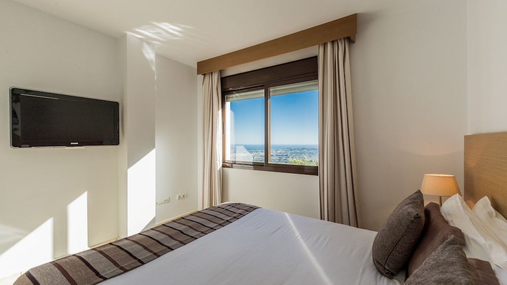 Superior Apartment, 2 Bedrooms, Terrace, Sea View photo 2