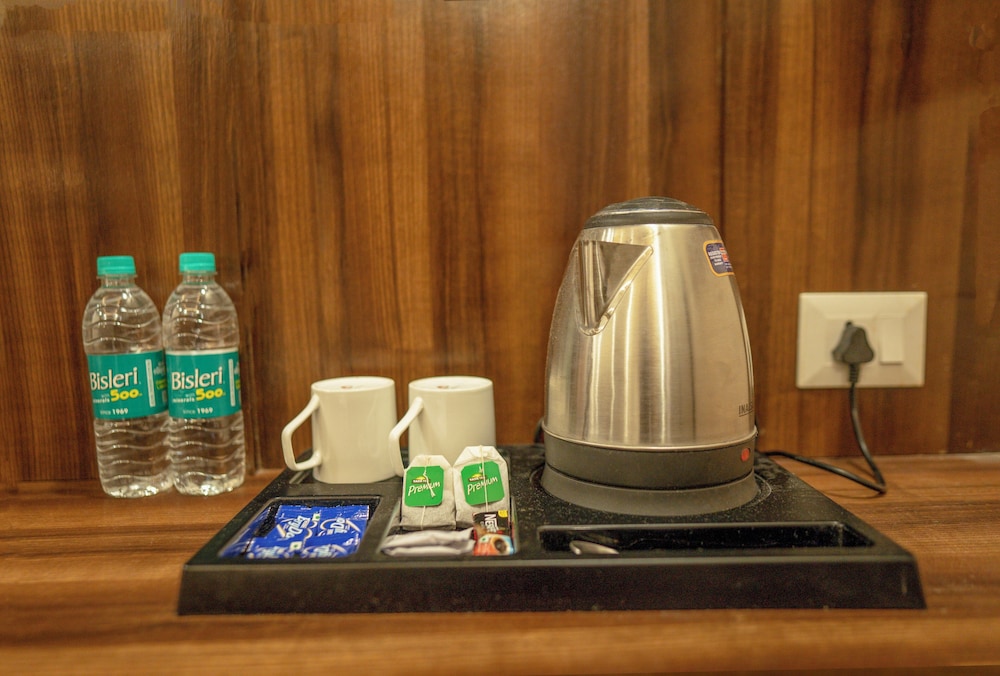 Deluxe Double Room - Photo 12