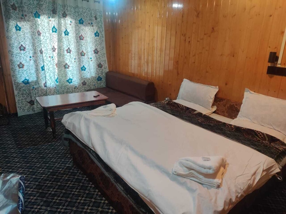 Deluxe Double Room, Mountain View photo 3