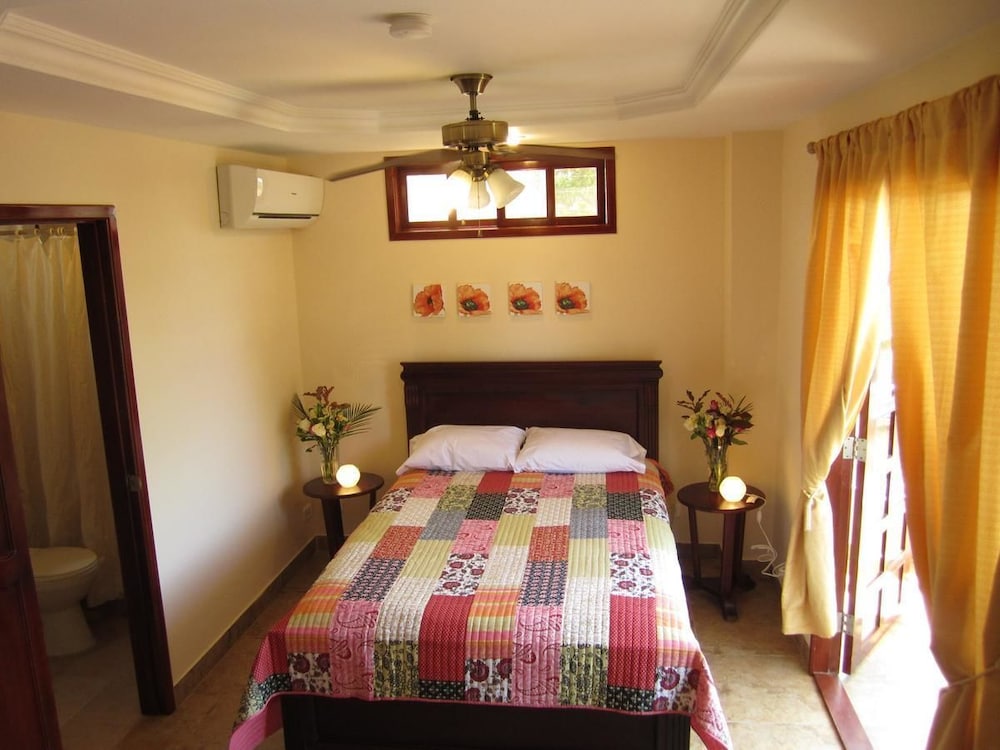 Deluxe Room, Ocean View photo 2