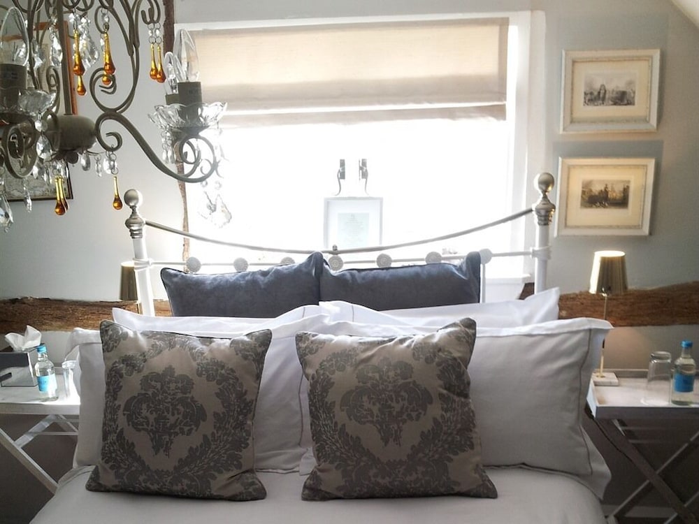 Double Room, Private Bathroom (Sleeps 4) photo 3