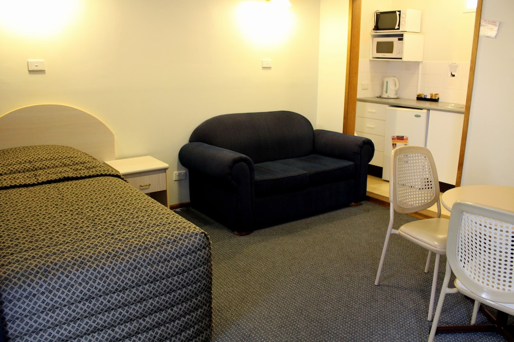 Deluxe Twin Room, 2 Bedrooms, City View photo 1