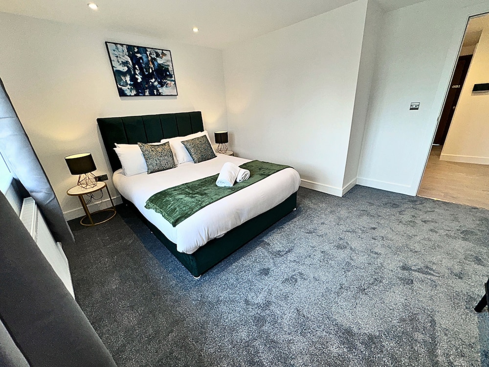 Premier Apartment photo 3