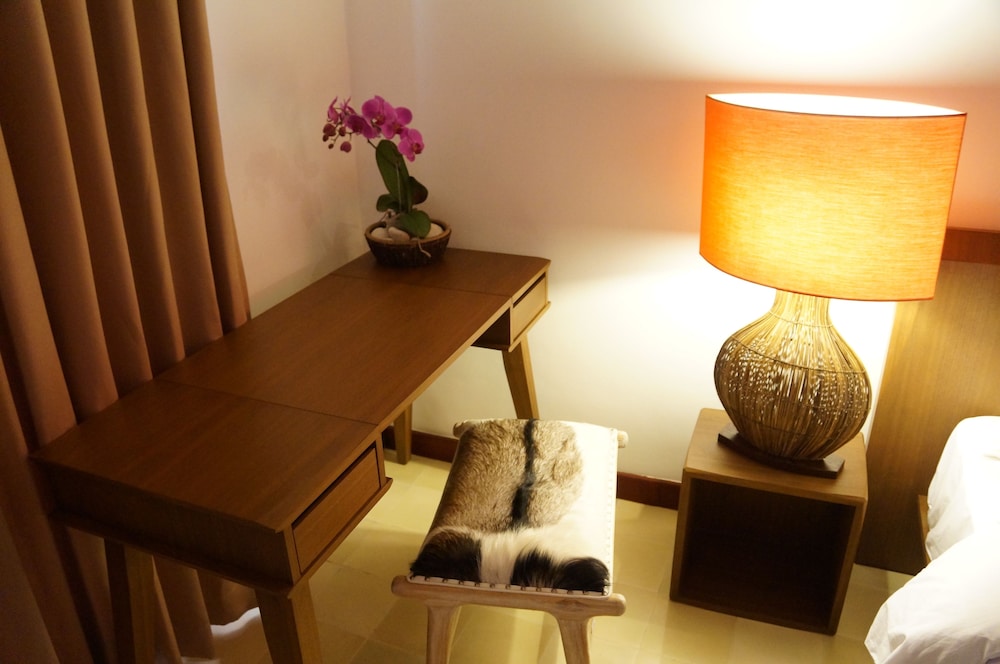 Deluxe Room, Garden View photo 2