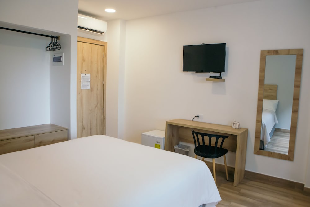 Standard Single Room photo 3