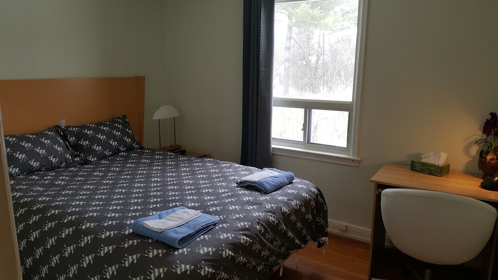 Classic Room, 1 Double Bed, Shared Bathroom