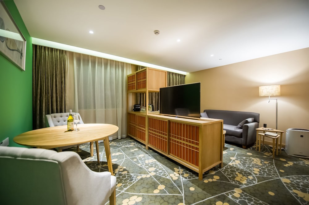 Executive Suite, 1 Bedroom photo 2