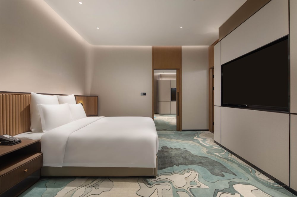 Superior Suite, 1 King Bed