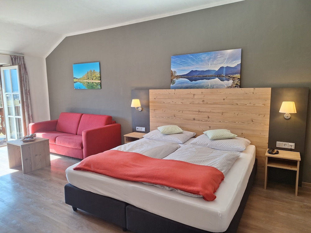 Superior Double Room, 1 King Bed with Sofa bed, Balcony photo 1