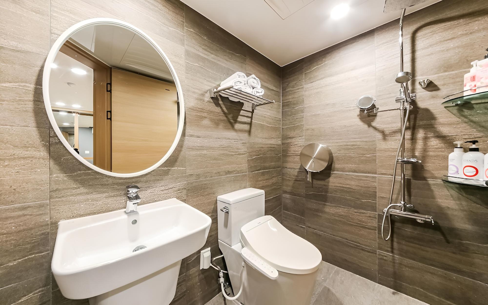 Room (Standard King (equipped with Ace Bed-) - Photo 10