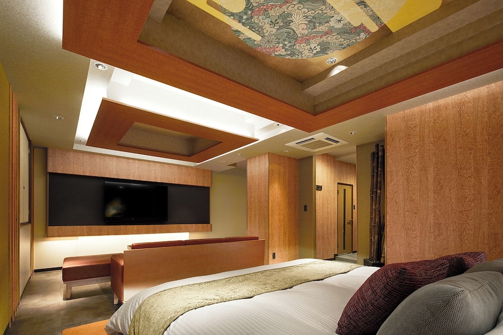 Basic Double Room photo 1