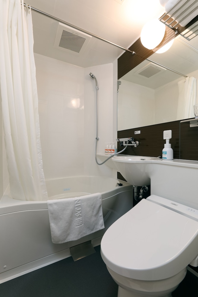 Standard Twin Room, Non Smoking - Photo 3