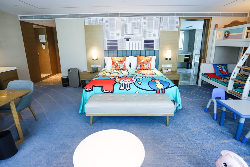 Premium Room, Multiple Beds photo 2