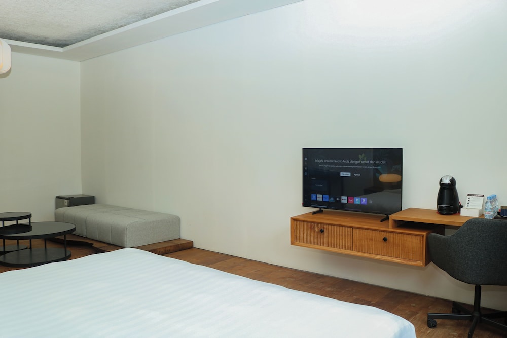 Junior Suite, Garden View photo 3