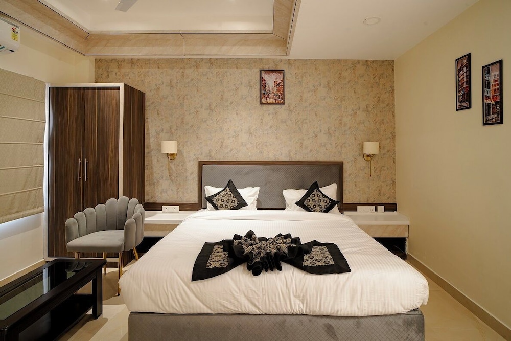 Standard Double Room, Balcony, City View
