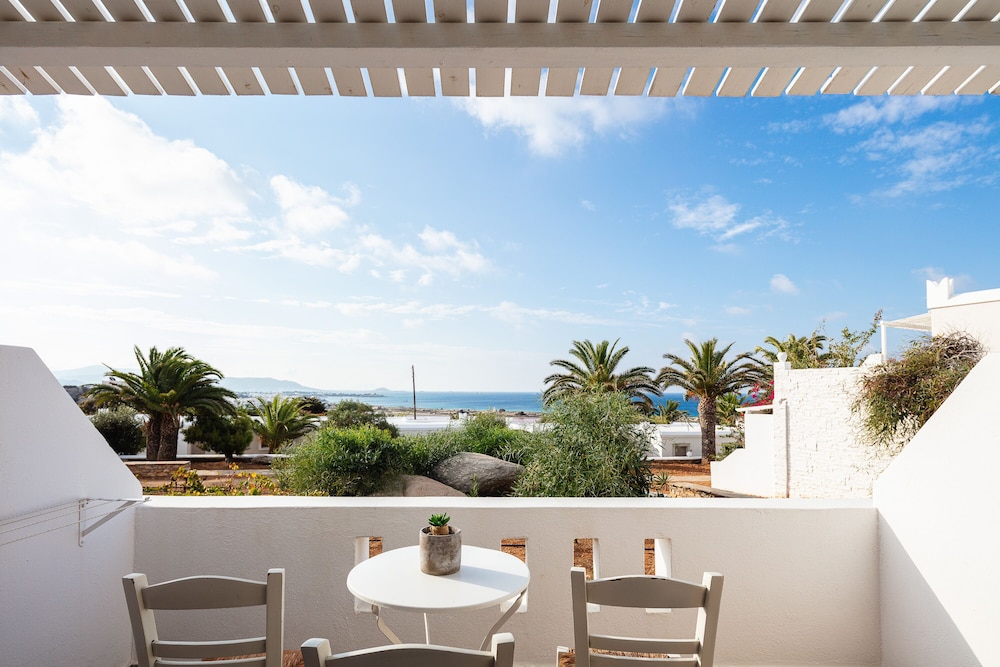 Aegean Triple Room with Terrace & Sea View photo 2