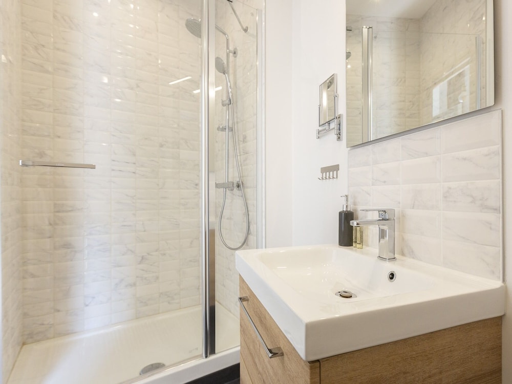 Apartment, Private Bathroom (Appart' 5) photo 2