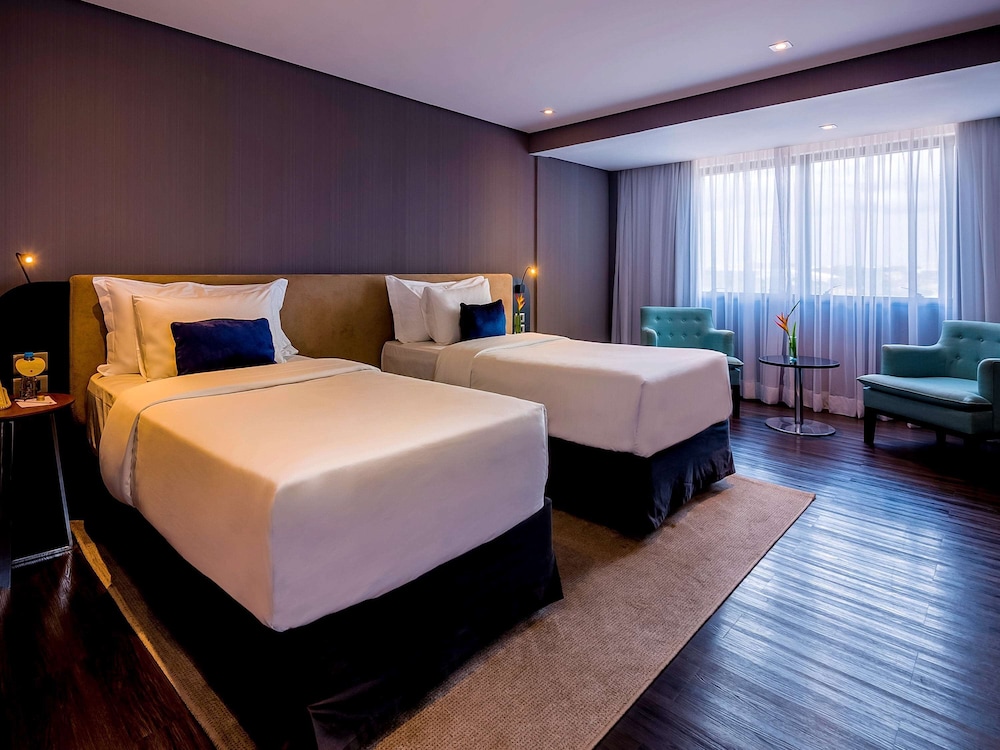 Deluxe Room, 2 Twin Beds - Photo 10