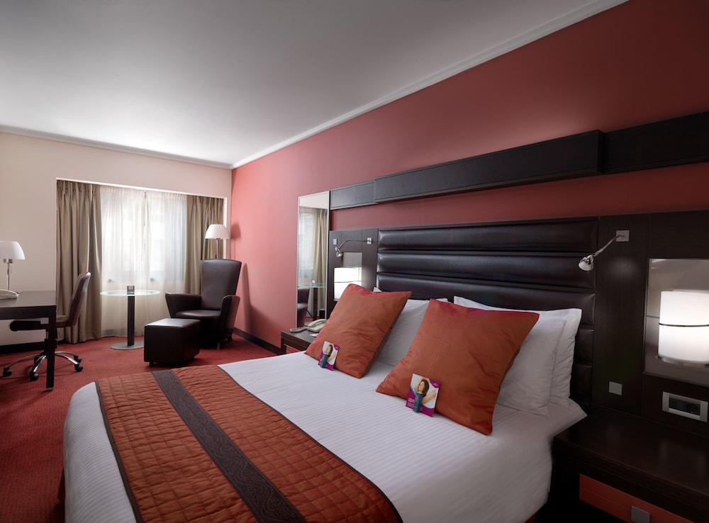 Standard Room, 1 Queen Bed, Non Smoking
