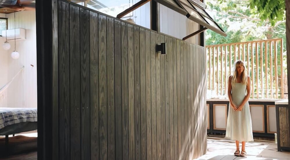 Superior Cabin, 1 King Bed, Kitchen, Garden View photo 2