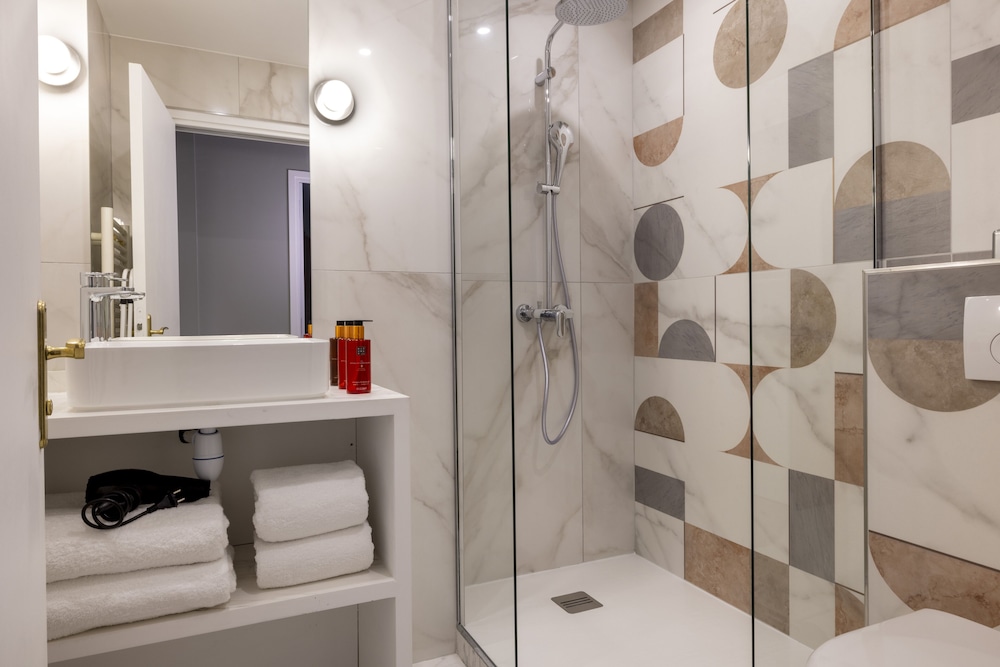 1 bedroom apartment in a quiet courtyard - 45m2 photo 3
