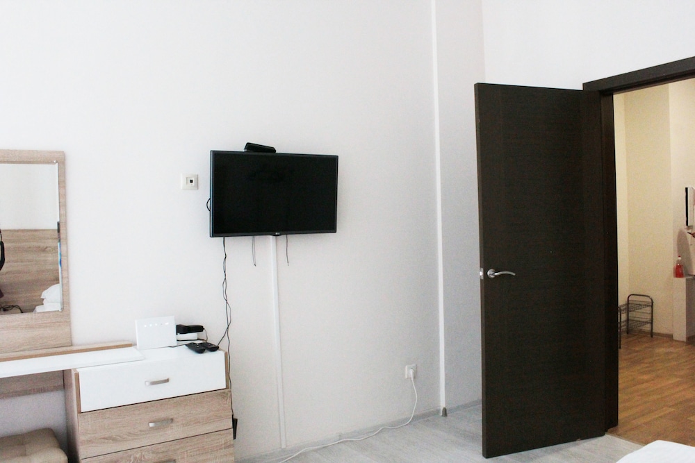 Apartment photo 3