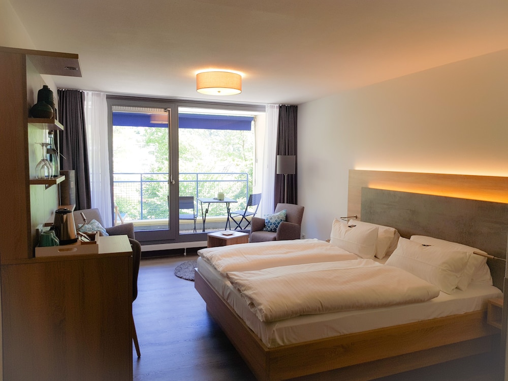 Comfort Room, Balcony photo 1