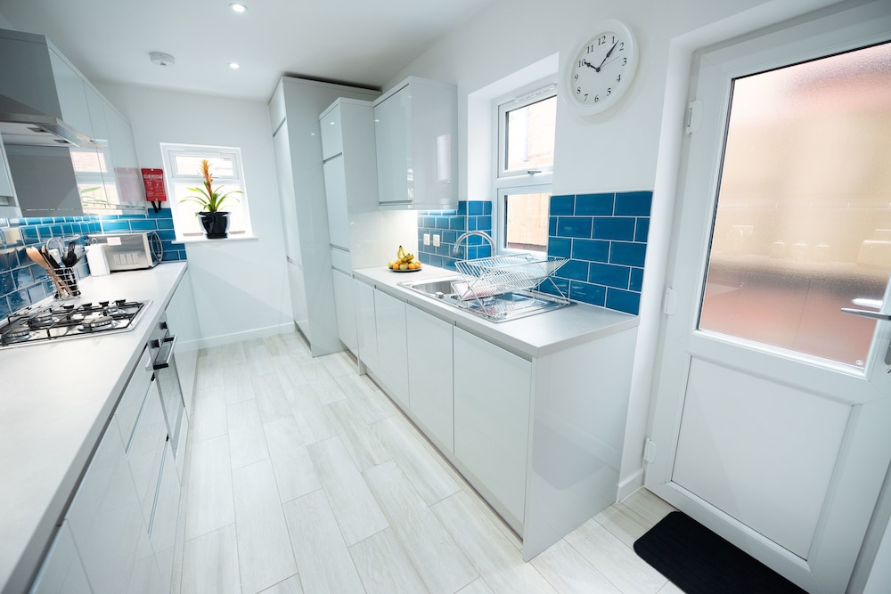 Luxury House, Ensuite (Up To 8 Guests)