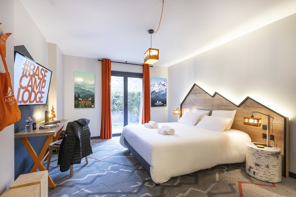 Deluxe Room - Photo 1